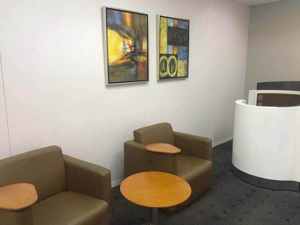 ビジネスラウンジ