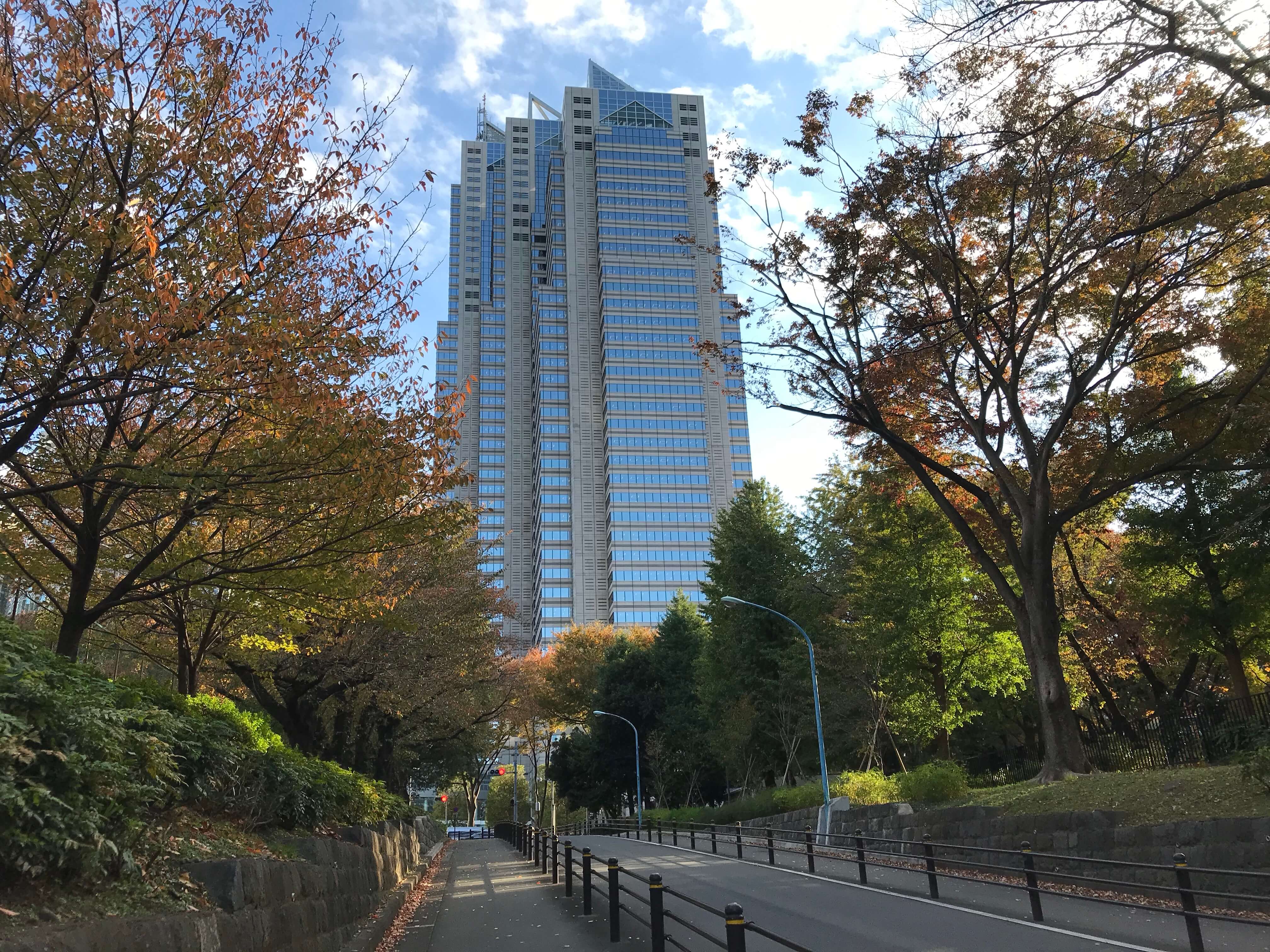 新宿パークタワーの外観